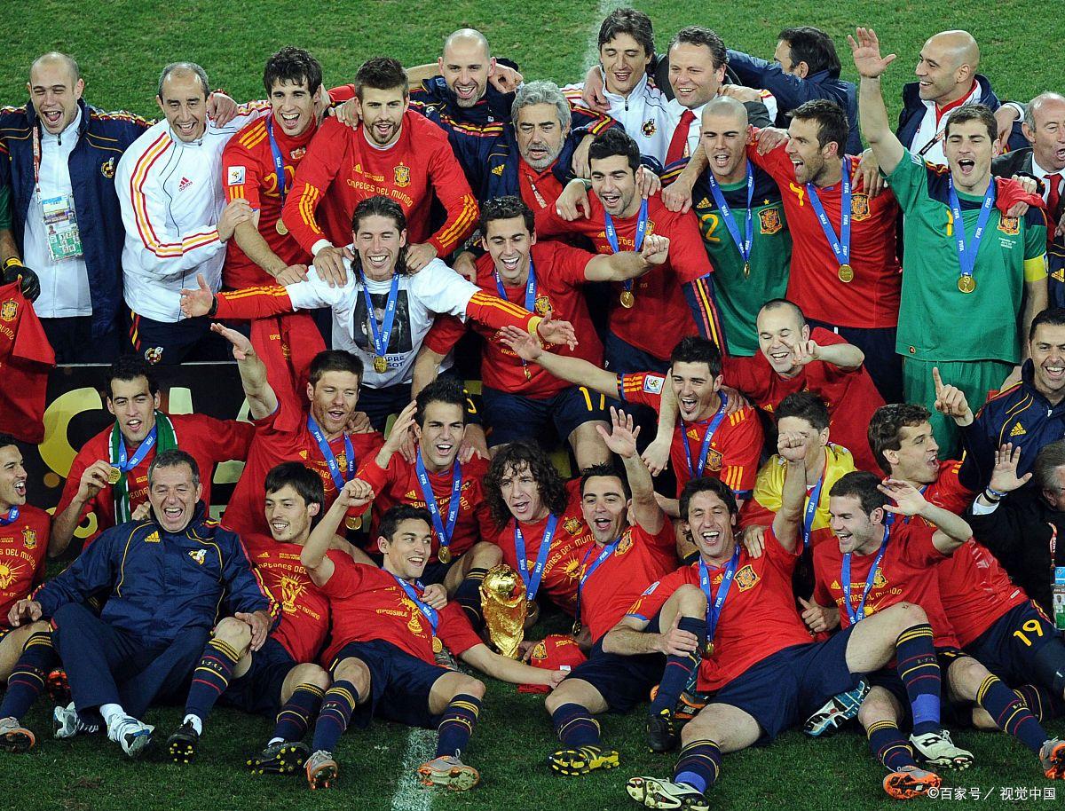 包含西班牙足球盛事备受关注，球队实力对比的词条