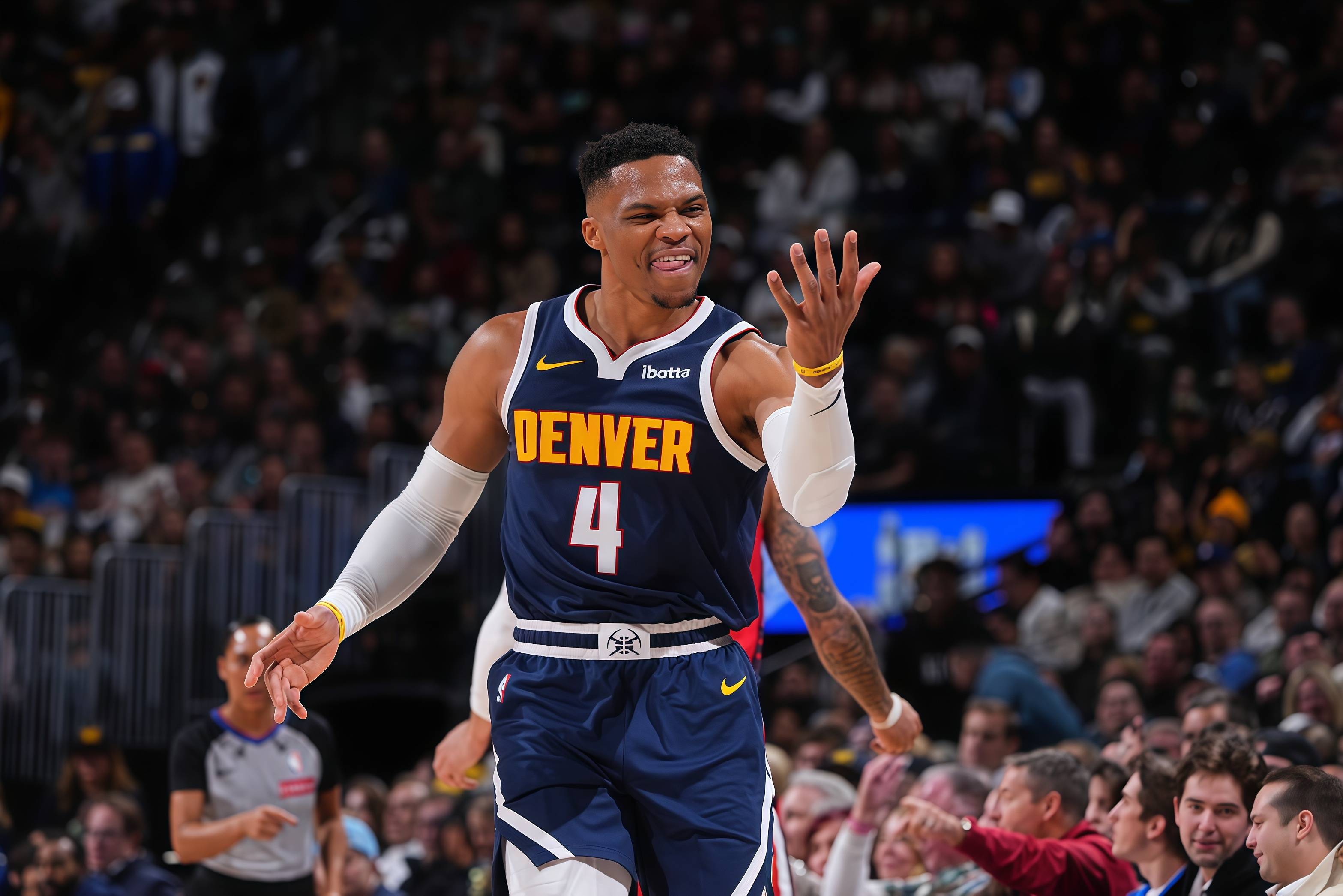 快船惊险取胜掘金，停止连败势头的简单介绍