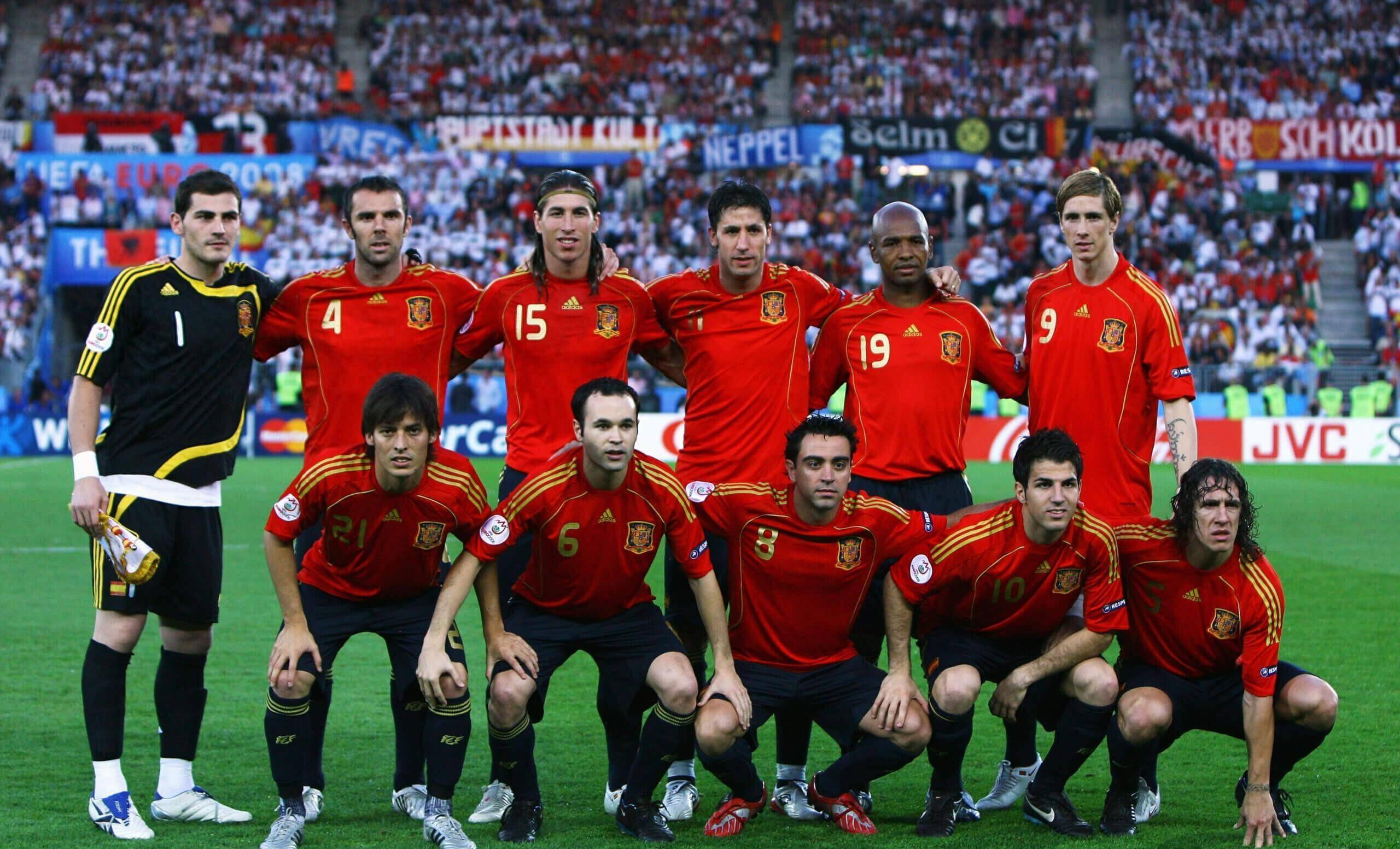 包含西班牙再战成功，锁定欧洲杯资格的词条