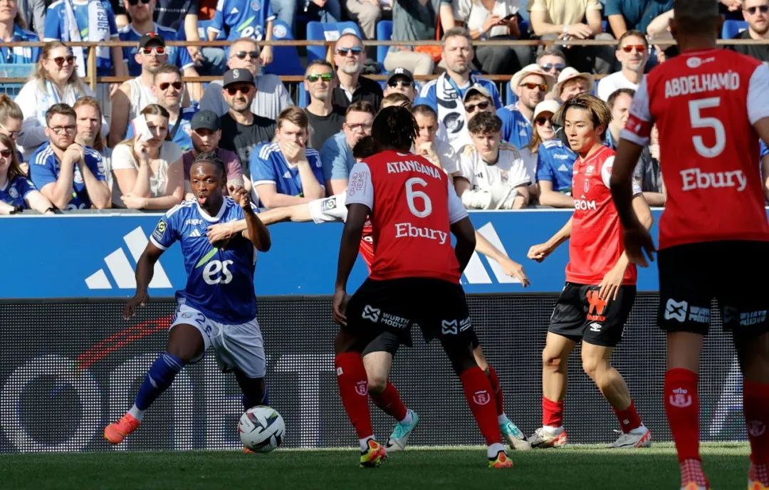 里昂取得胜利，对手梅斯始终拼搏的简单介绍