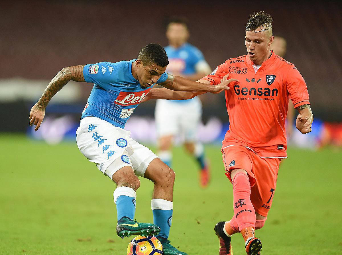 那不勒斯迎来胜利，领跑意大利联赛的简单介绍