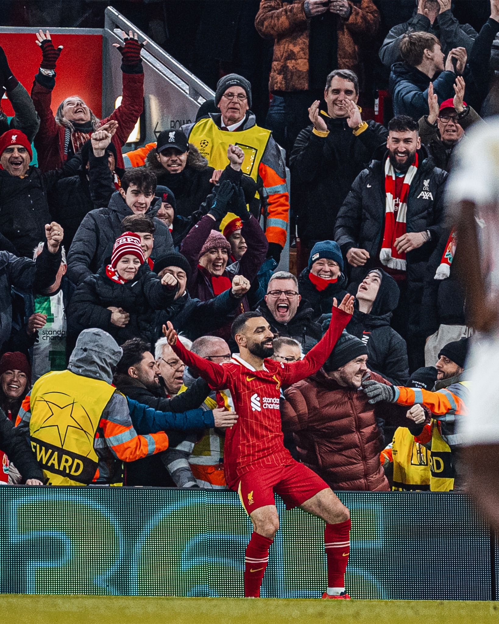 关于曼联翻盘利物浦，范戴克点燃赛场的信息