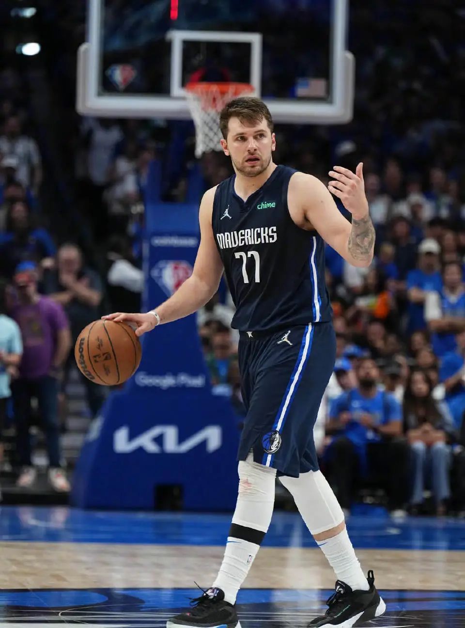 关于独行侠碾压鹈鹕,胡金秋扛起全队的信息 关于独行侠碾压鹈鹕,胡金秋扛起全队的信息