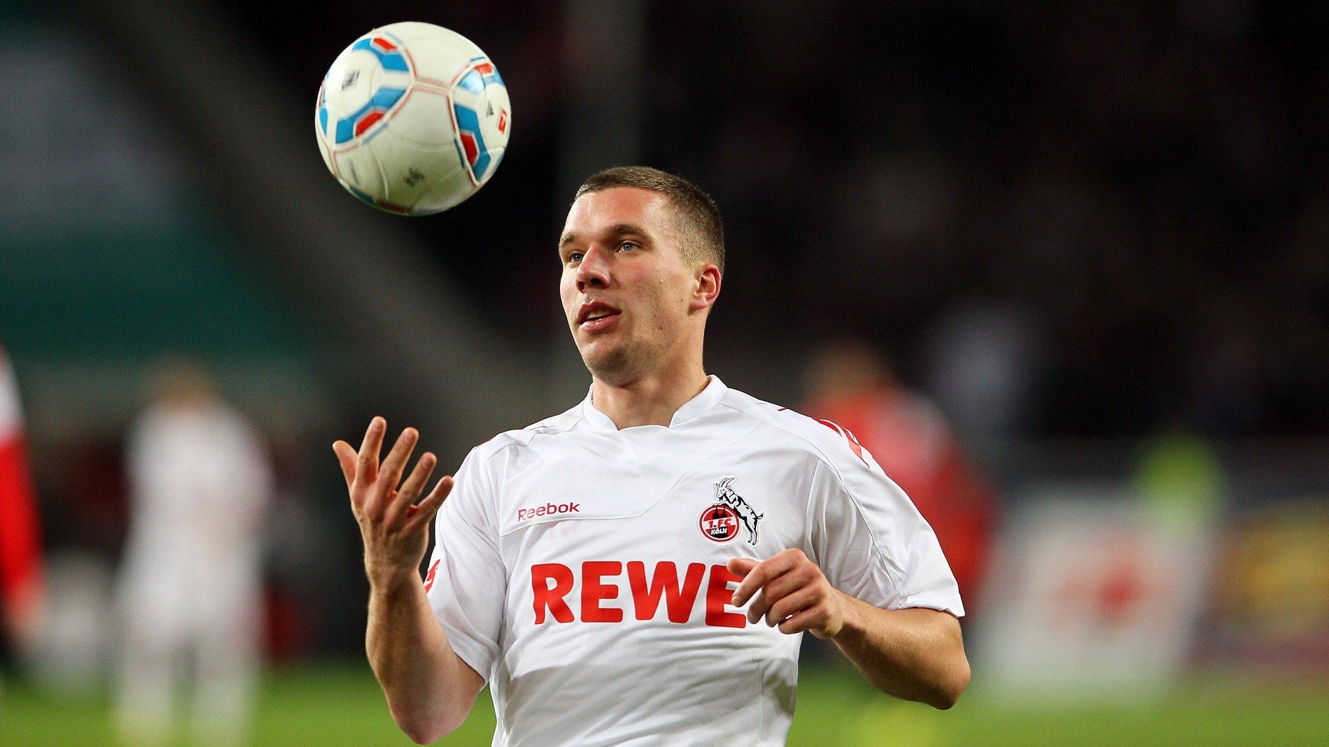 鹰击长空，霍勒迪全程高能输出，老鹰战术压制开拓者