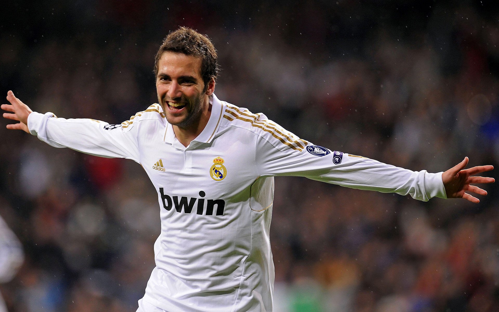 德甲争冠战之夜，布鲁诺赛后评分拉满，一己之力改写争冠格局